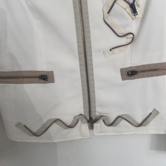 Moschino Cheap and Chic Vintage Flower & Zipper Jacket, Sz 10 - Picture 13 of 13